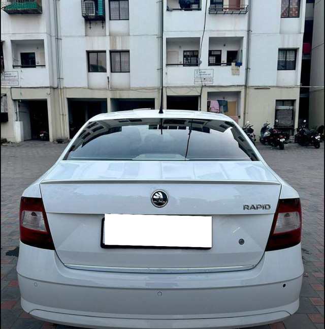 Second-hand 2018 Skoda Rapid 1.6 MPI Elegance AT for sale in Nagpur-2
