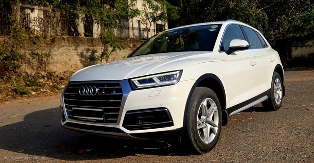 Second-hand 2019 Audi Q5 45 TFSI Premium Plus for sale in New Delhi-10