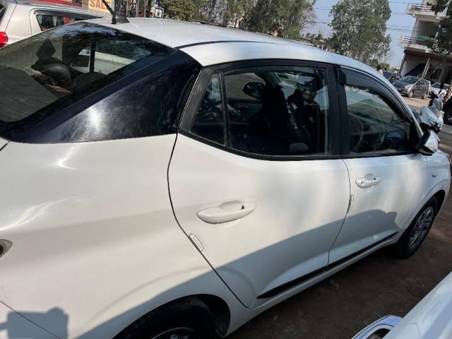 Second-hand 2022 Hyundai Aura S CNG for sale in Roorkee-5