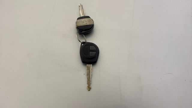 Second-hand 2014 Maruti Suzuki Swift VXI for sale in Navi Mumbai-3