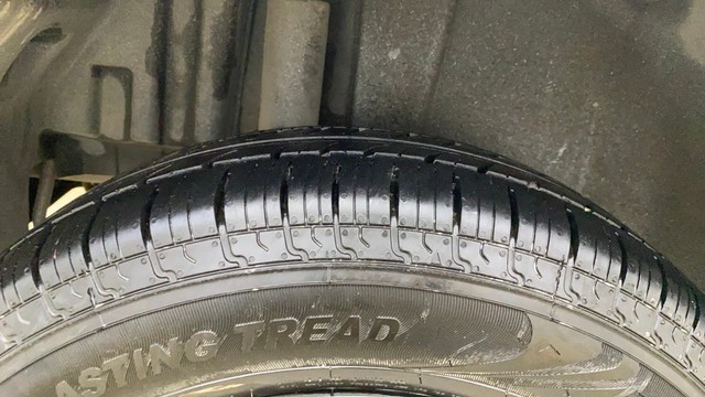 Second-hand 2014 Maruti Suzuki Swift VXI for sale in Navi Mumbai-10