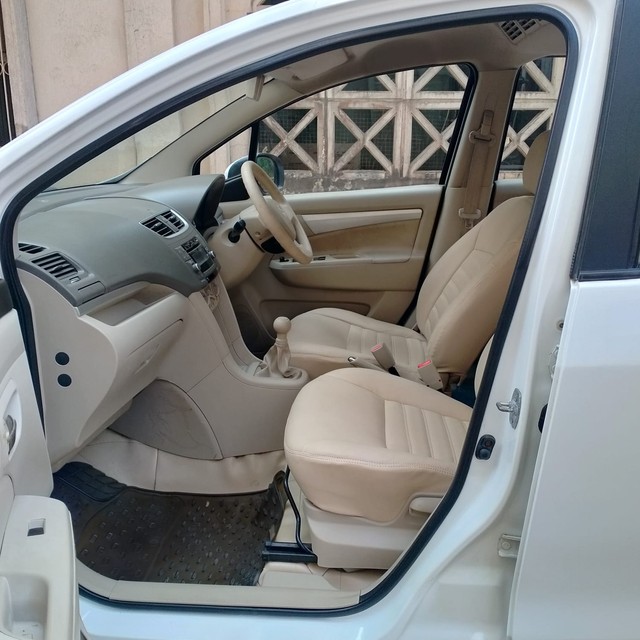 Second-hand 2017 Maruti Suzuki Ertiga VXI CNG for sale in Thane-10