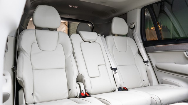 Second-hand 2025 Volvo XC90 B5 AWD Mild hybrid Ultra for sale in New Delhi-5