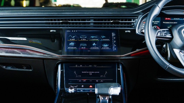 Second-hand 2024 Audi Q7 Bold Edition for sale in New Delhi-8