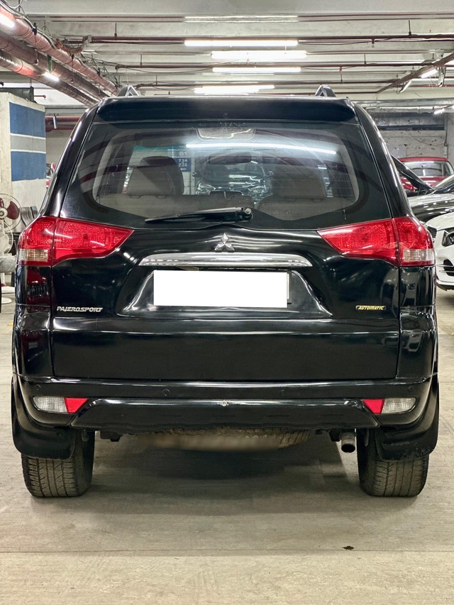 Mitsubishi Pajero Sport 4X2 AT Second-hand 2015 Mitsubishi Pajero Sport 4X2 AT for sale in Mumbai-1