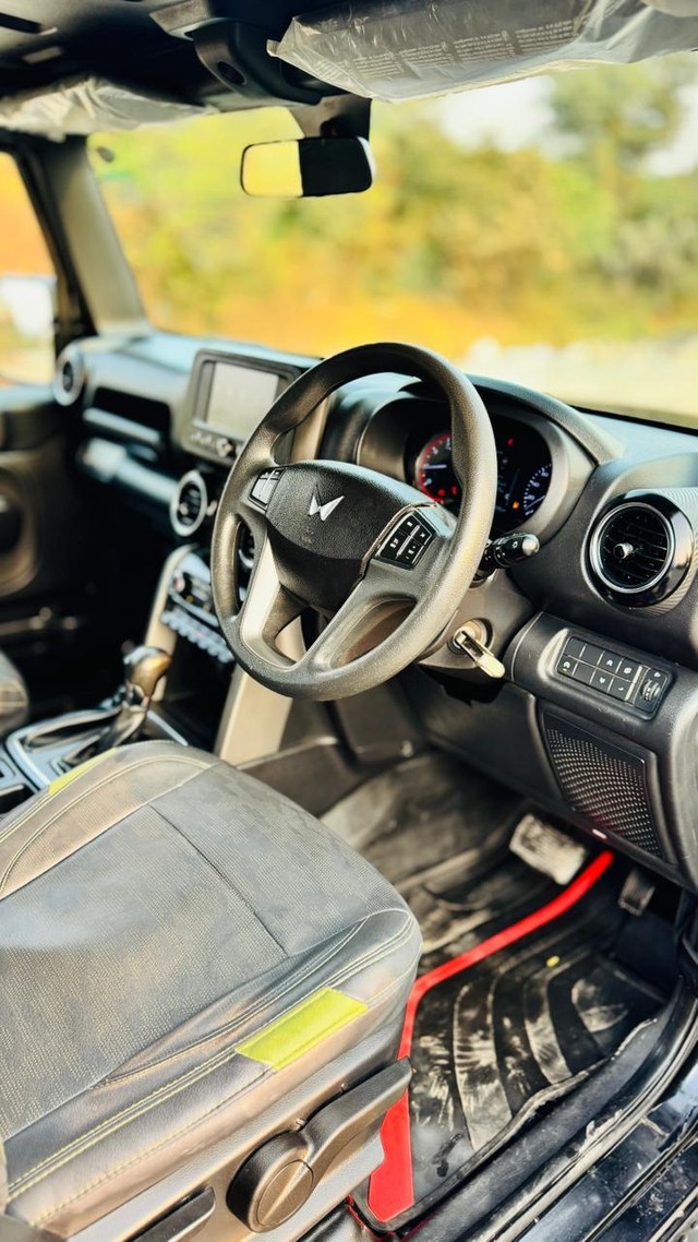 Mahindra Thar LX 4WD Convert Top Diesel AT BSVI Second-hand 2023 Mahindra Thar LX 4WD Convert Top Diesel AT BSVI for sale in Surat-16