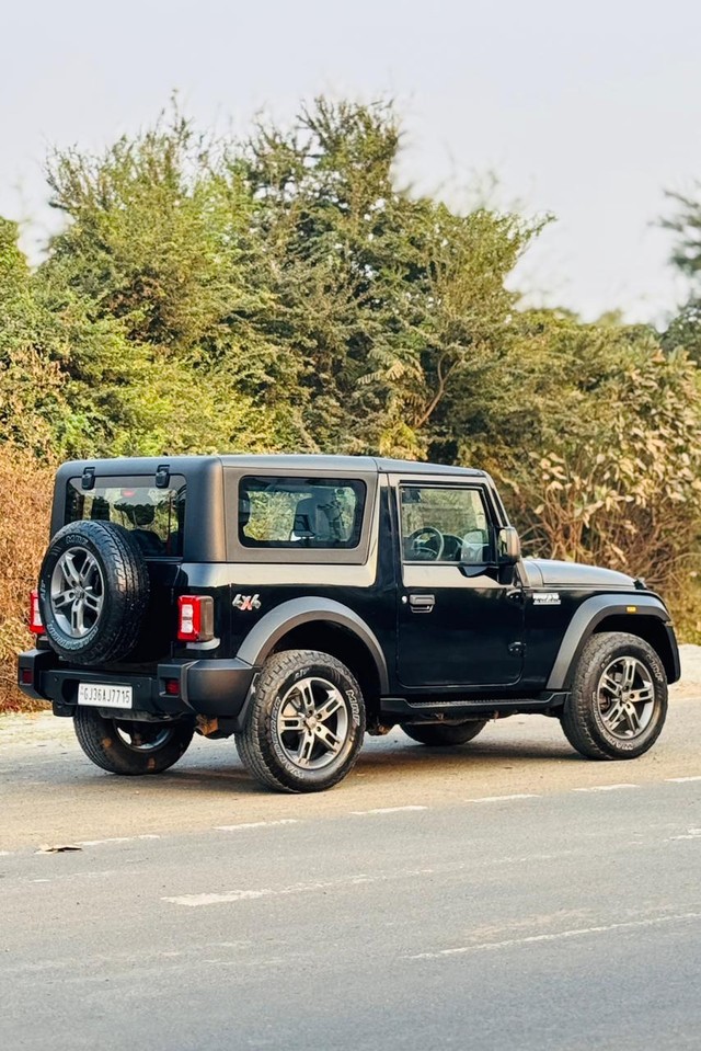 Mahindra Thar LX 4WD Convert Top Diesel AT BSVI Second-hand 2023 Mahindra Thar LX 4WD Convert Top Diesel AT BSVI for sale in Surat-13