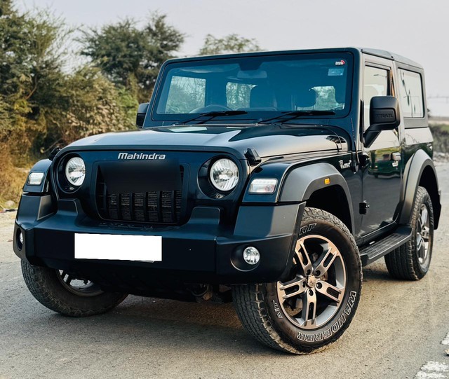 Mahindra Thar LX 4WD Convert Top Diesel AT BSVI Second-hand 2023 Mahindra Thar LX 4WD Convert Top Diesel AT BSVI for sale in Surat-12