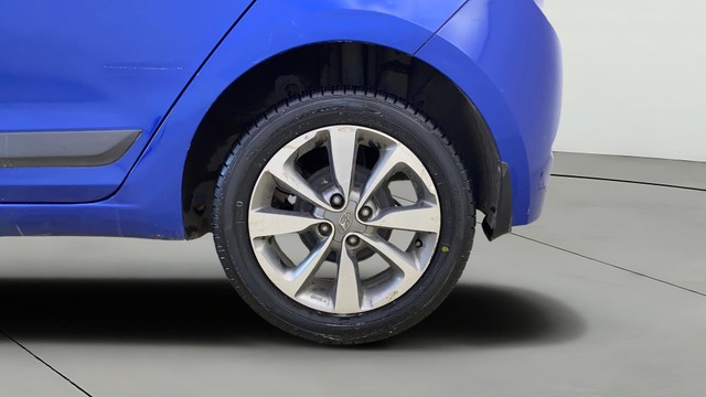 Second-hand 2015 Hyundai i20 Asta 1.2 for sale in Thane-27