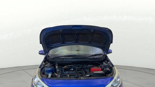 Second-hand 2015 Hyundai i20 Asta 1.2 for sale in Thane-9