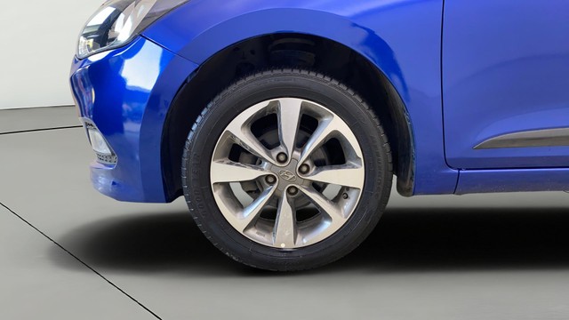 Second-hand 2015 Hyundai i20 Asta 1.2 for sale in Thane-26