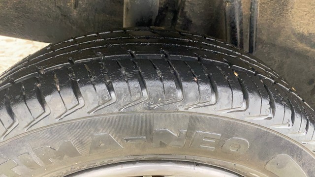 Second-hand 2017 Renault KWID 1.0 RXL for sale in Ahmedabad-5