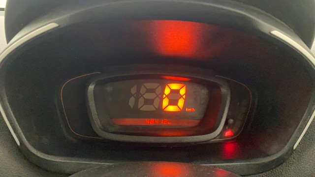 Second-hand 2017 Renault KWID 1.0 RXL for sale in Ahmedabad-23