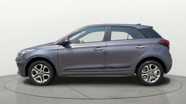 Second-hand 2019 Hyundai i20 Asta Option Diesel for sale in Chennai-17