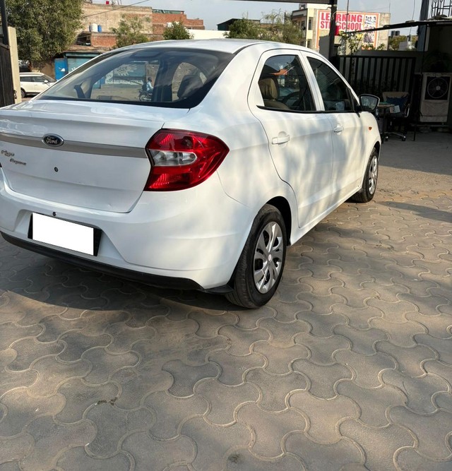 Second-hand 2016 Ford Aspire 1.2 Ti-VCT Titanium Opt for sale in Jaipur-8