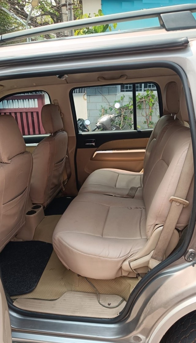 Second-hand 2007 Ford Endeavour XLT TDCi 4X2 for sale in Coimbatore-6