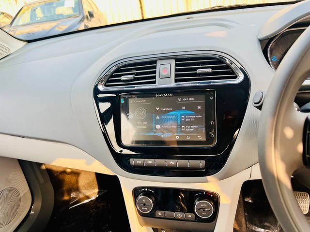 Second-hand 2025 Tata Tiago EV XT LR for sale in Faridabad-10