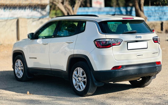 Second-hand 2017 Jeep Compass 2.0 Limited for sale in Pune-4