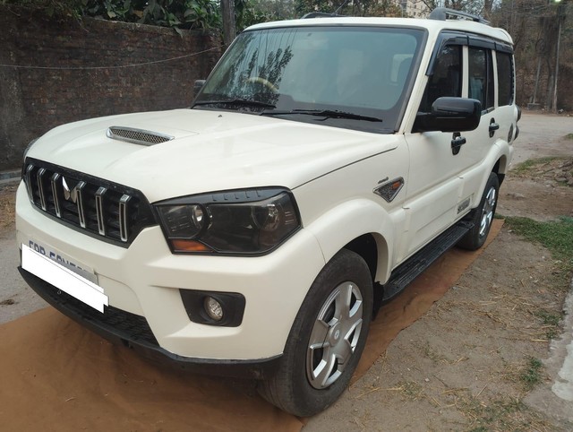Second-hand 2016 Mahindra Scorpio 1.99 S6 Plus for sale in Darjeeling-4