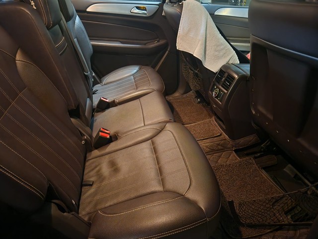 Mercedes-Benz GLS 350d 4MATIC Second-hand 2016 Mercedes-Benz GLS 350d 4MATIC for sale in Mumbai-5