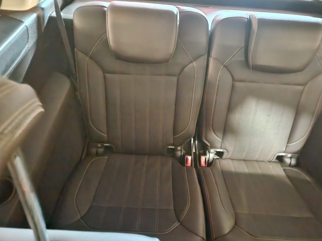 Mercedes-Benz GLS 350d 4MATIC Second-hand 2016 Mercedes-Benz GLS 350d 4MATIC for sale in Mumbai-8