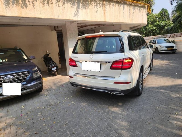Mercedes-Benz GLS 350d 4MATIC Second-hand 2016 Mercedes-Benz GLS 350d 4MATIC for sale in Mumbai-0