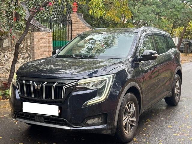 Second-hand 2023 Mahindra XUV700 AX5 7 Str Diesel AT for sale in Jaipur-2