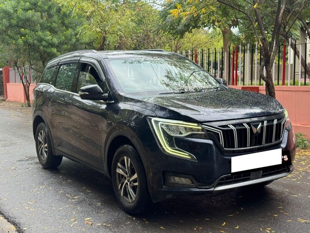 Second-hand 2023 Mahindra XUV700 AX5 7 Str Diesel AT for sale in Jaipur-0