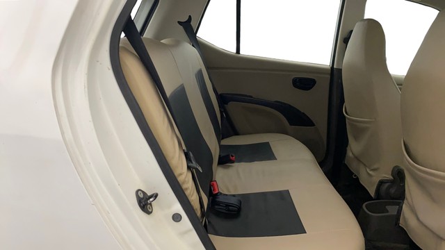 Second-hand 2015 Hyundai i10 Magna 1.1L for sale in Lucknow-16