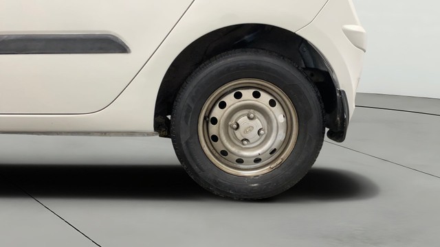 Second-hand 2015 Hyundai i10 Magna 1.1L for sale in Lucknow-26