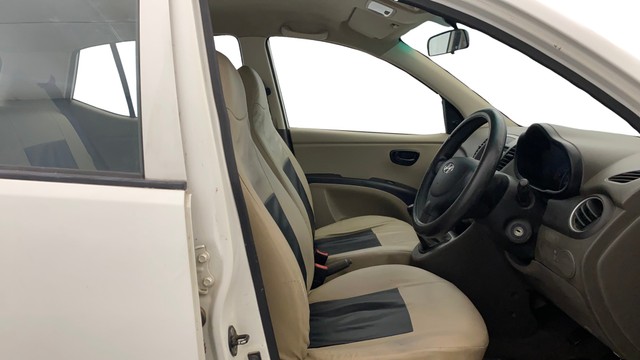 Second-hand 2015 Hyundai i10 Magna 1.1L for sale in Lucknow-15