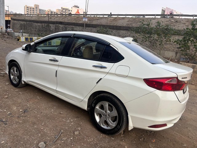 Second-hand 2015 Honda City i VTEC VX for sale in Pune-5
