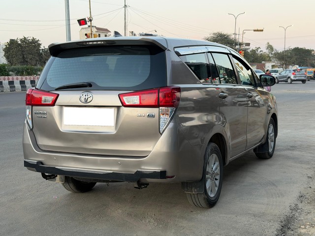 Second-hand 2018 Toyota Innova Crysta 2.4 GX MT BSIV for sale in Jaipur-9