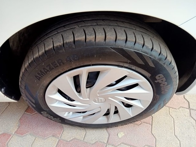 Second-hand 2021 Maruti Suzuki Ertiga CNG VXI for sale in Thane-7