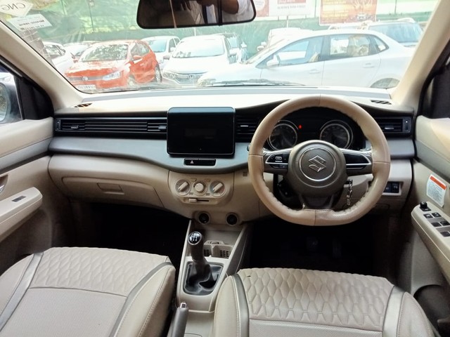 Second-hand 2021 Maruti Suzuki Ertiga CNG VXI for sale in Thane-6