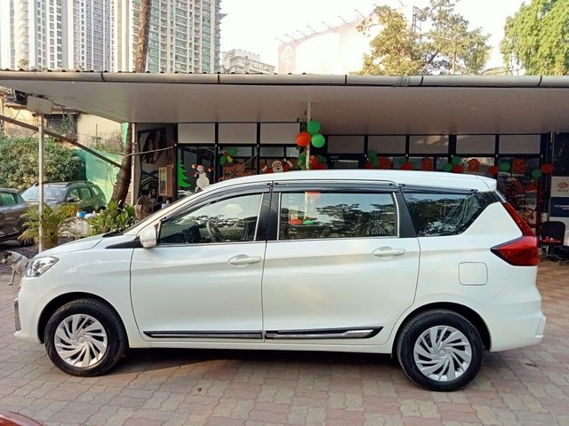 Second-hand 2021 Maruti Suzuki Ertiga CNG VXI for sale in Thane-3