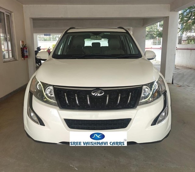 Second-hand 2017 Mahindra XUV500 R W10 FWD for sale in Coimbatore-4