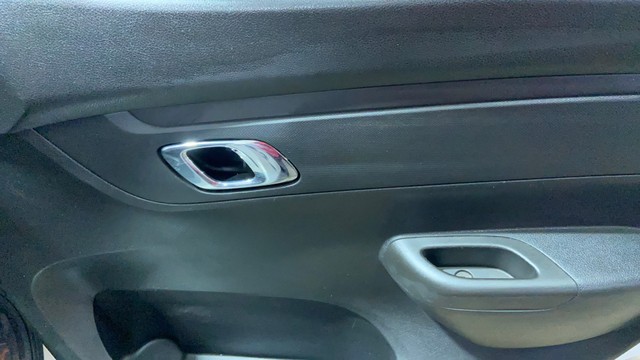 Second-hand 2019 Renault KWID 1.0 RXT Optional AT 2016-2019 for sale in Surat-7