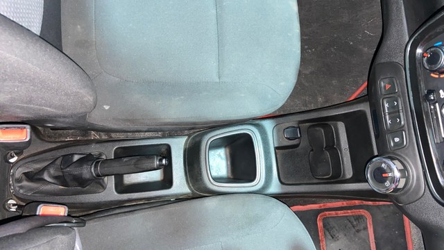 Second-hand 2019 Renault KWID 1.0 RXT Optional AT 2016-2019 for sale in Surat-22