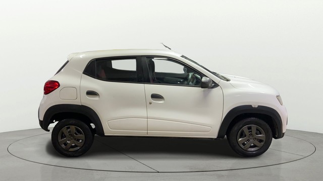 Second-hand 2019 Renault KWID 1.0 RXT Optional AT 2016-2019 for sale in Surat-12