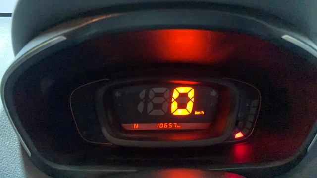 Second-hand 2019 Renault KWID 1.0 RXT Optional AT 2016-2019 for sale in Surat-23