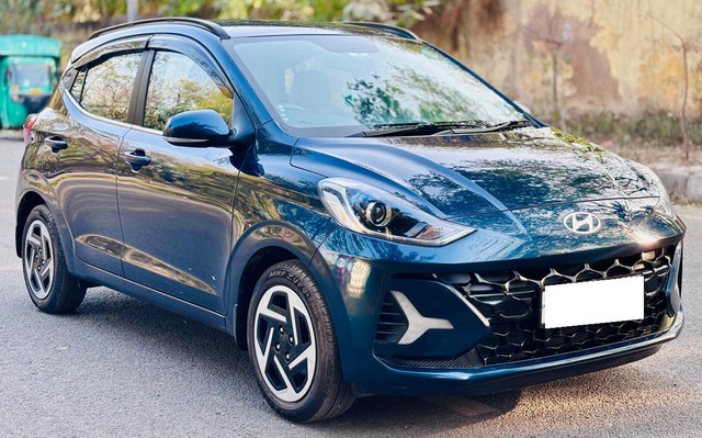 Second-hand 2025 Hyundai Grand i10 Nios Sportz Duo CNG for sale in New Delhi-0