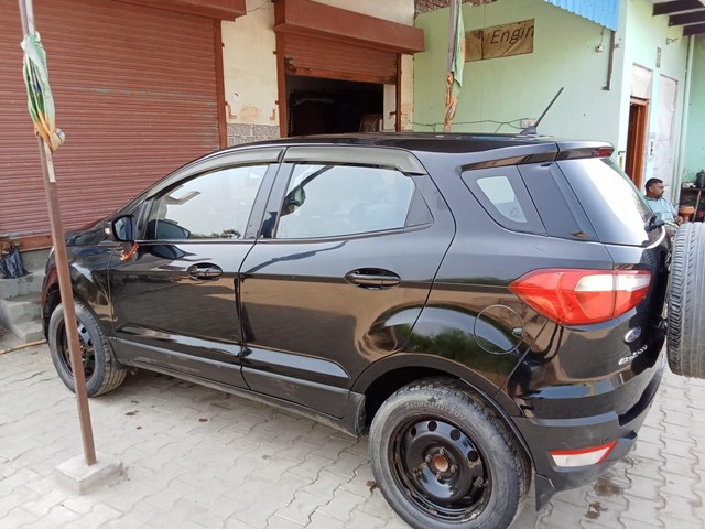 Second-hand 2021 Ford Ecosport 1.5 Diesel Trend for sale in Bhiwani-3