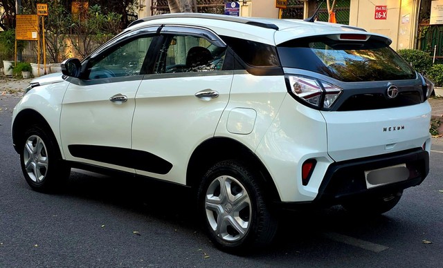 Tata Nexon 1.2 Revotron XM Second-hand 2020 Tata Nexon 1.2 Revotron XM for sale in New Delhi-3