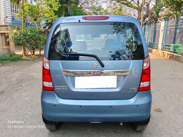 Maruti Suzuki Wagon R AMT VXI Second-hand 2017 Maruti Suzuki Wagon R AMT VXI for sale in Kolkata-2