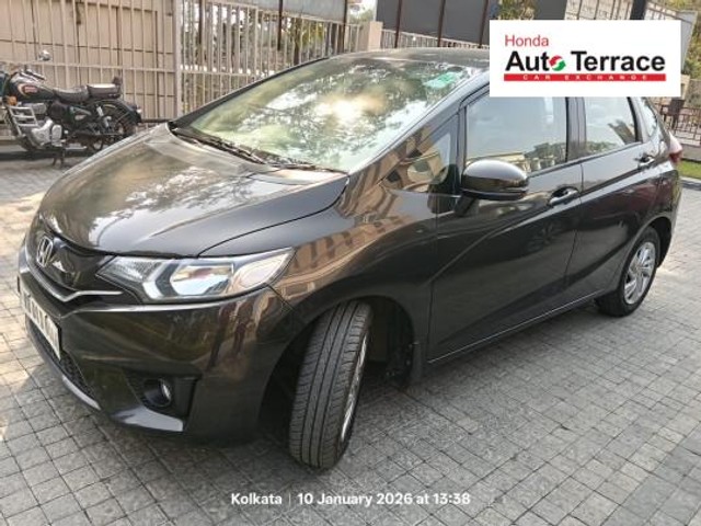 Second-hand 2015 Honda Jazz 1.2 V i VTEC for sale in Kolkata-2