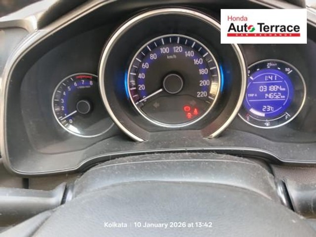 Second-hand 2015 Honda Jazz 1.2 V i VTEC for sale in Kolkata-1