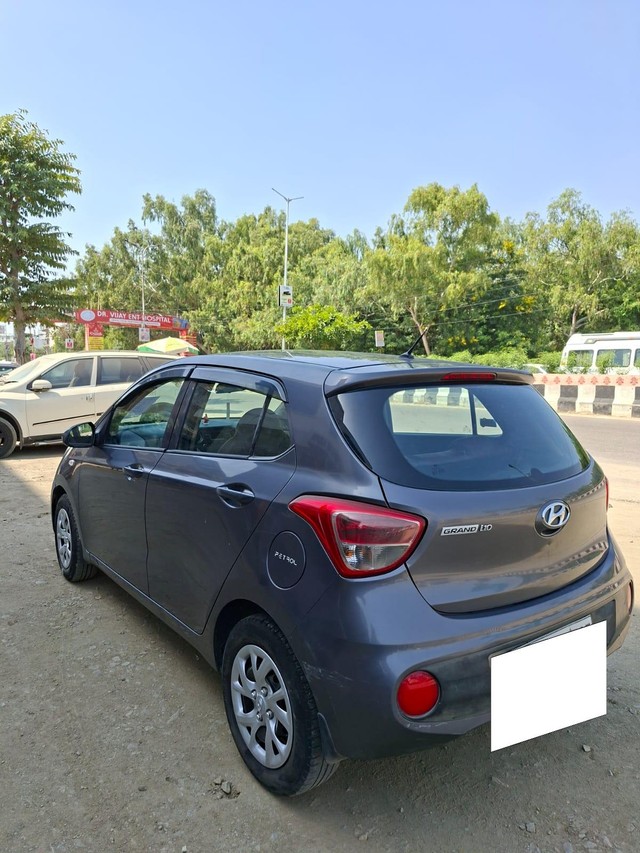 Hyundai Grand i10 1.2 Kappa Magna BSIV Second-hand 2018 Hyundai Grand i10 1.2 Kappa Magna BSIV for sale in Jaipur-5