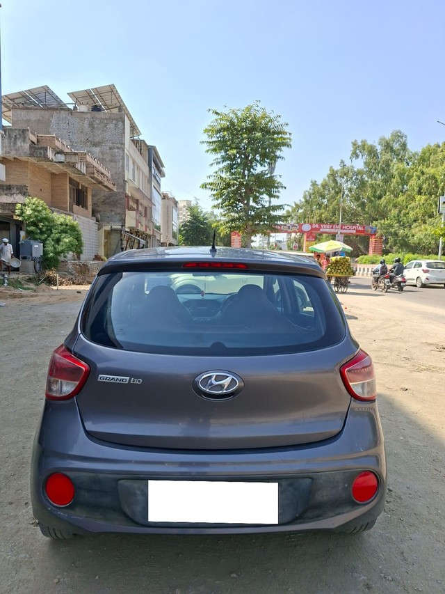 Hyundai Grand i10 1.2 Kappa Magna BSIV Second-hand 2018 Hyundai Grand i10 1.2 Kappa Magna BSIV for sale in Jaipur-12