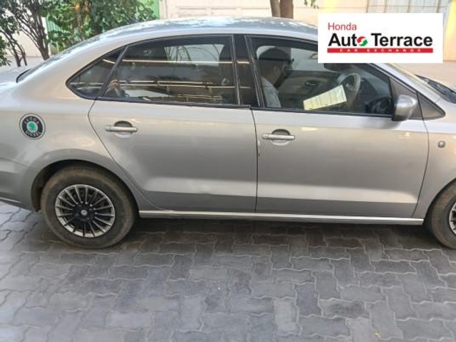 Second-hand 2013 Skoda Rapid 1.6 MPI Ambition for sale in Coimbatore-2